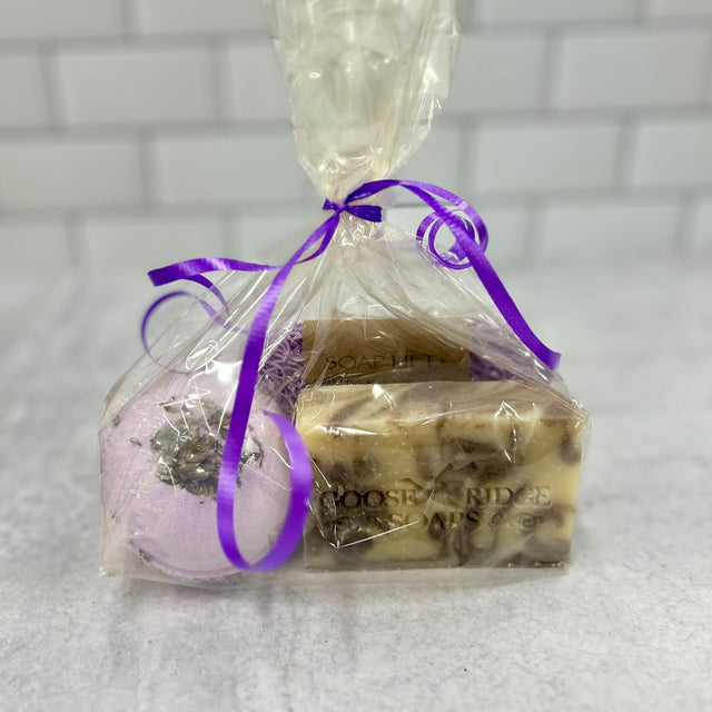 Body Soap and Bath Bomb Set